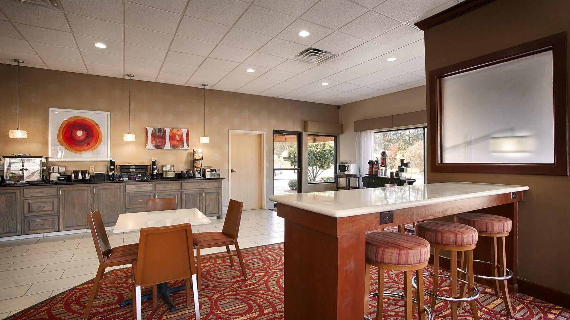 Americas Best Value Inn & Suites Bastrop Ресторан фото